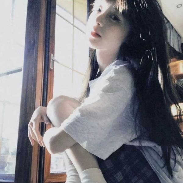 彩鸾春色